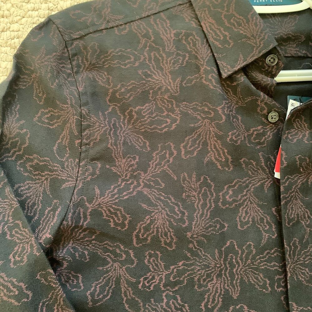 Perry Ellis Leaf Print Button Down NWT